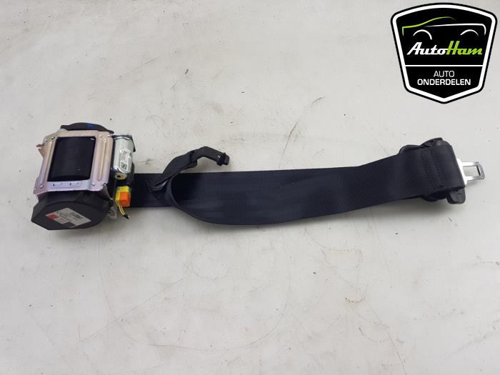 Rear seatbelt, left from a Volvo XC90 II 2.0 D5 16V AWD 2016