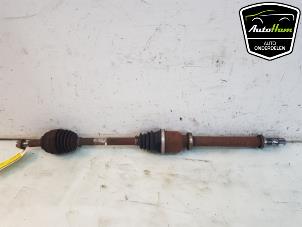 Used Front drive shaft, right Renault Clio III (BR/CR) 1.6 16V Price € 25,00 Margin scheme offered by AutoHam
