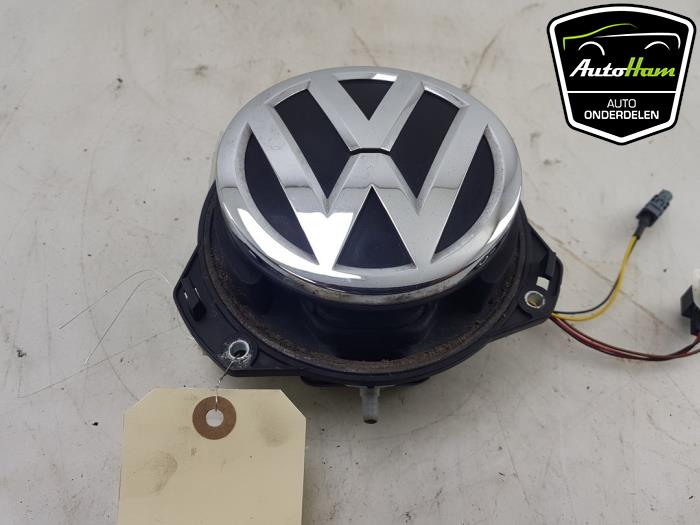 Poignée hayon d'un Volkswagen Golf VII (AUA) 2.0 R 4Motion 16V 2019