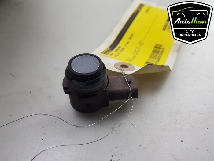 PDC Sensor from a Volvo XC90 II 2.0 D5 16V AWD 2016