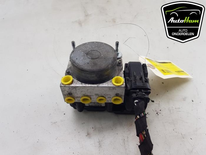 Begagnade ABS-pump Fiat 500 (312) 1.2 Pris € 25,00 Marginaltabell erbjuds av AutoHam