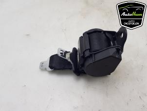 Used Rear seatbelt, centre BMW 3 serie (F30) 328i 2.0 16V Price € 50,00 Margin scheme offered by AutoHam