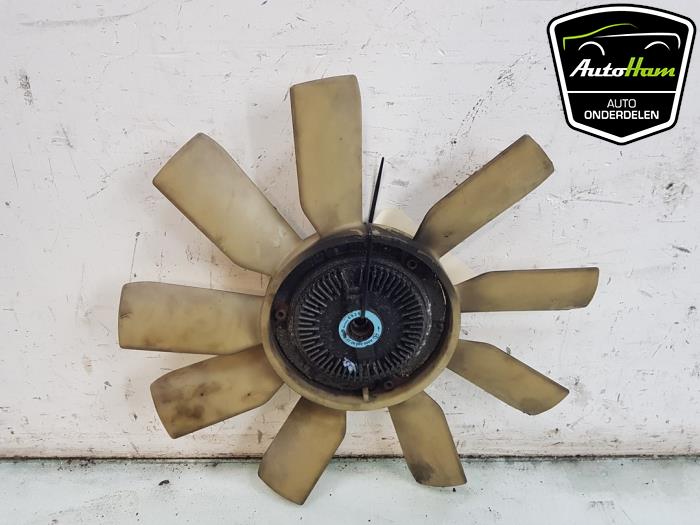 Cooling fans from a Mercedes-Benz Vito (639.6) 2.2 109 CDI 16V 2007