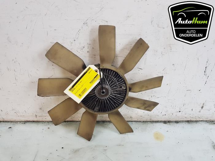 Cooling fans from a Mercedes-Benz Vito (639.6) 2.2 109 CDI 16V 2007