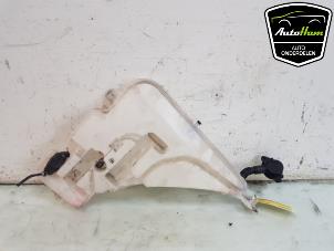 Used Front windscreen washer reservoir BMW 3 serie (F30) 328i 2.0 16V Price € 25,00 Margin scheme offered by AutoHam