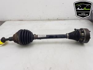 Used Front drive shaft, left Volkswagen Caddy IV 2.0 TDI 75 Price € 100,00 Margin scheme offered by AutoHam