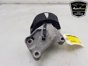 Used Engine mount Renault Clio IV (5R) 0.9 Energy TCE 90 12V Price € 30,00 Margin scheme offered by AutoHam