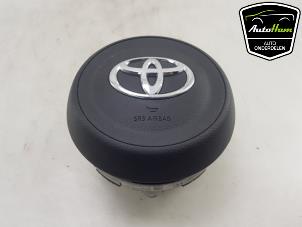 Używane Poduszka powietrzna lewa (kierownica) Toyota Yaris Cross (PB1/PJ1) 1.5 12V Cena na żądanie oferowane przez AutoHam
