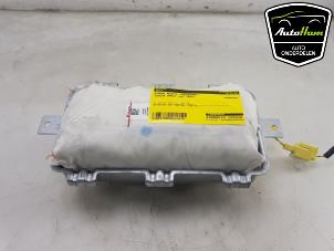 Used Right airbag (dashboard) Toyota Yaris Cross (PB1/PJ1) 1.5 12V Price on request offered by AutoHam