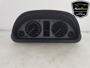 Used Instrument panel Mercedes B (W245,242) 2.0 B-180 CDI 16V Price € 100,00 Margin scheme offered by AutoHam