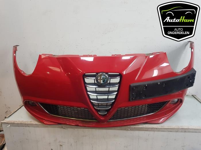 Face avant d'un Alfa Romeo MiTo (955) 1.4 Turbo Multi Air 16V 2010