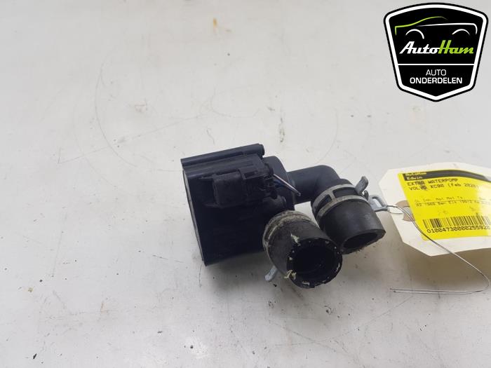 Begagnade Extra vattenpump Volvo XC90 II 2.0 T8 16V Twin Engine AWD Pris € 25,00 Marginaltabell erbjuds av AutoHam
