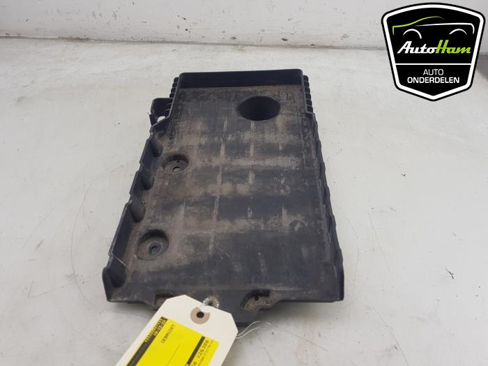 Begagnade Batterilåda Volvo V40 (MV) 2.0 D4 16V Pris € 5,00 Marginaltabell erbjuds av AutoHam