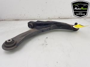 Used Front wishbone, right Renault Clio IV (5R) 0.9 Energy TCE 90 12V Price € 20,00 Margin scheme offered by AutoHam