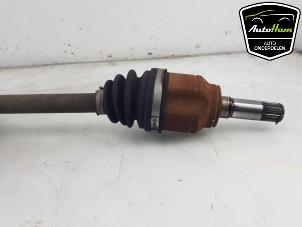 Used Front drive shaft, left Alfa Romeo MiTo (955) 1.4 Turbo Multi Air 16V Price € 75,00 Margin scheme offered by AutoHam