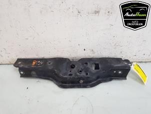 Used Lock plate Opel Corsa E 1.4 16V Price € 50,00 Margin scheme offered by AutoHam