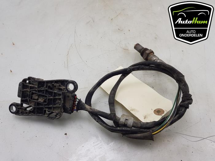 Begagnade NOx-sensor BMW 5 serie Touring (G31) 530d 3.0 TwinPower Turbo 24V Pris € 150,00 Marginaltabell erbjuds av AutoHam