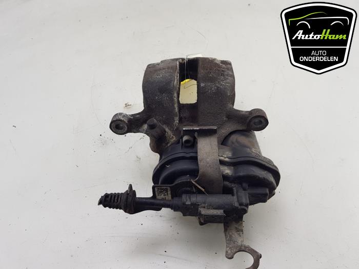 Rear brake calliper, left from a BMW 5 serie Touring (G31) 530d 3.0 TwinPower Turbo 24V 2019
