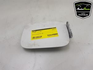 Used Tank cap cover Volkswagen Caddy IV 2.0 TDI 102 Price € 35,00 Margin scheme offered by AutoHam
