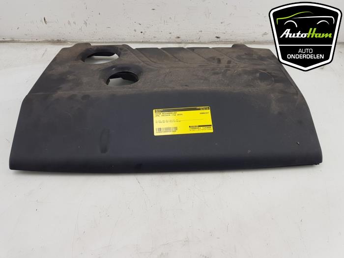 Engine protection panel from a Opel Insignia Sports Tourer 1.6 Turbo 16V 200 2019