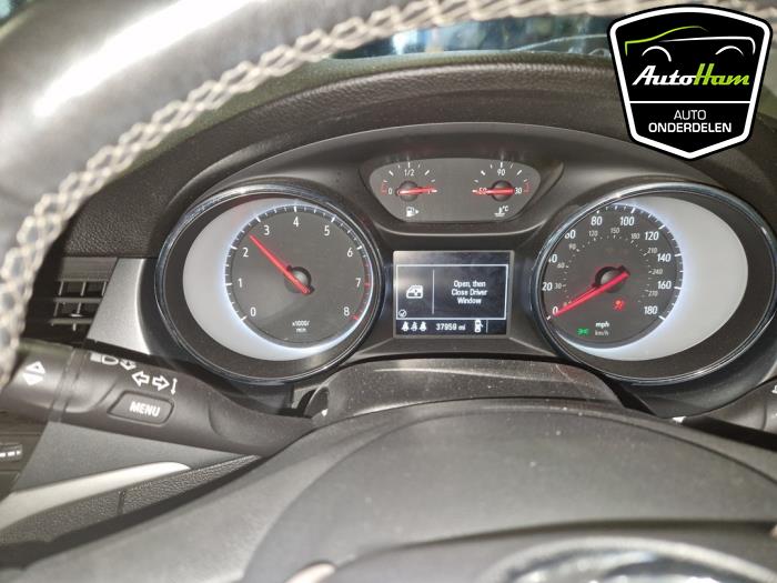 Boîte de vitesse d'un Opel Astra K 1.4 Turbo 16V 2018