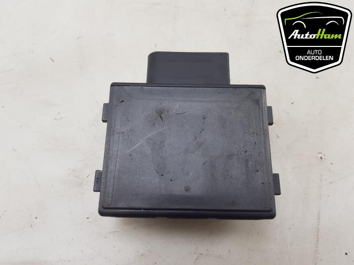 Usagé Module pompe carburant Audi A4 Avant (B9) 2.0 TDI 16V Prix € 40,00 Règlement à la marge proposé par AutoHam