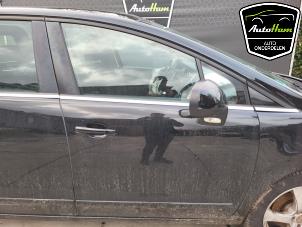 Used Front door 4-door, right Peugeot 5008 I (0A/0E) 1.6 HDiF 16V Price on request offered by AutoHam