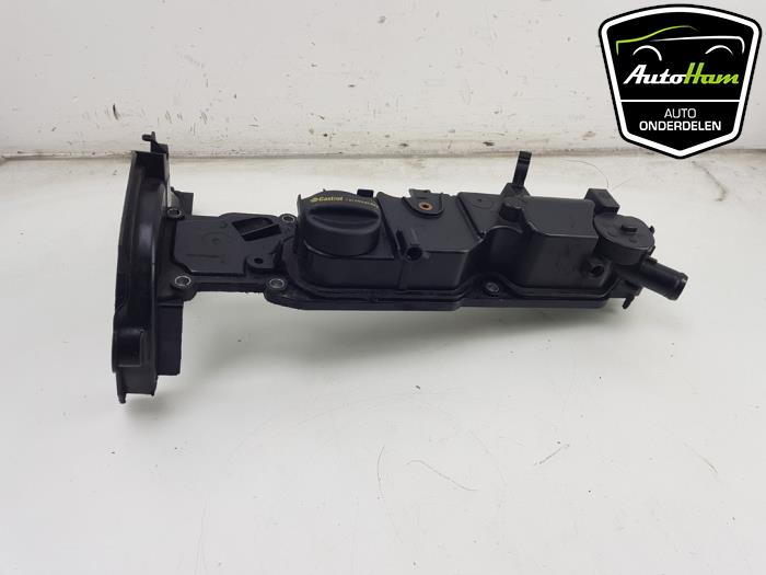 Rocker cover from a Ford Transit Connect (PJ2) 1.6 TDCi 16V 95 2015