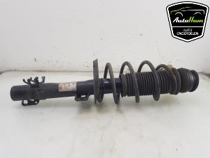 Used Front shock absorber, right Volkswagen Polo V (6R) 1.4 16V Price € 75,00 Margin scheme offered by AutoHam