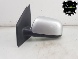 Used Wing mirror, left Volkswagen Polo IV (9N1/2/3) 1.4 16V Price € 35,00 Margin scheme offered by AutoHam