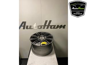 Used Wheel Porsche Panamera (970) 3.0 V6 24V 4S Price on request offered by AutoHam