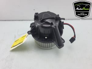Used Heating and ventilation fan motor Volkswagen Polo VI (AW1) 1.0 TSI 12V Price € 50,00 Margin scheme offered by AutoHam