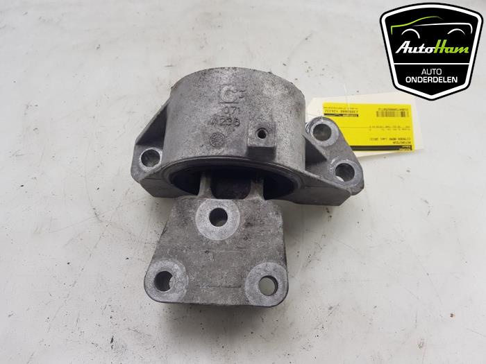 Used Engine mount Citroen Nemo (AA) 1.3 HDi 75 Price € 15,00 Margin scheme offered by AutoHam