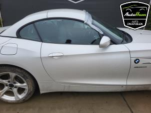 Usagé Portière 2portes droite BMW Z4 Roadster (E89) sDrive 20i 2.0 16V Prix € 450,00 Règlement à la marge proposé par AutoHam