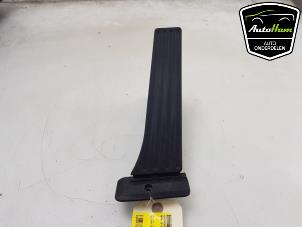 Used Accelerator pedal BMW 5 serie (F10) 520i 16V Price € 30,00 Margin scheme offered by AutoHam
