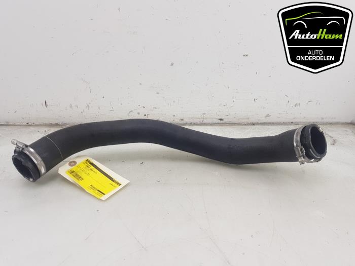 Gebrauchte Intercooler Schlauch Fiat Doblo Cargo 1.2 T-Jet 12V Preis € 25,00 Margenregelung angeboten von AutoHam