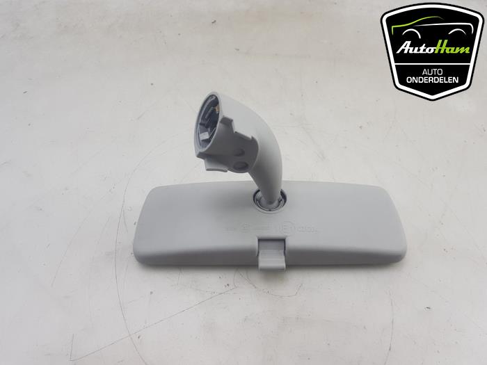 Rear view mirror from a Volkswagen Up! (121) 1.0 12V 60 2012