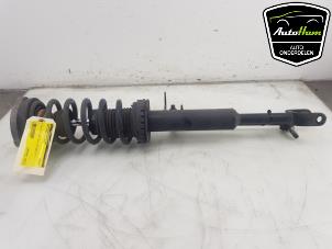 Used Front shock absorber, right BMW 5 serie (F10) 520i 16V Price € 75,00 Margin scheme offered by AutoHam