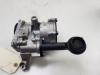 Oil pump from a Volkswagen Caddy IV 2.0 TDI 150 2016