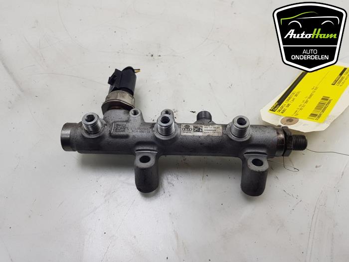 Fuel injector nozzle from a Audi SQ5 (8RB) 3.0 TDI V6 24V 2013
