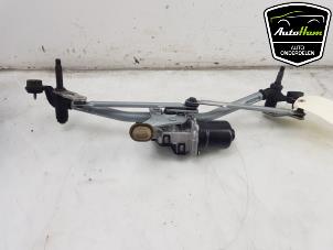 Used Wiper motor + mechanism Opel Corsa F (UB/UH/UP) 1.2 12V 75 Price € 50,00 Margin scheme offered by AutoHam