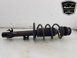 Used Front shock absorber, right Volkswagen Up! (121) 1.0 12V 60 Price € 50,00 Margin scheme offered by AutoHam