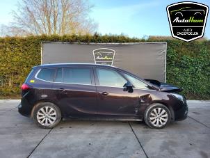 Used Motor Opel Zafira Tourer (P12) 2.0 CDTI 16V 170 Ecotec Price on request offered by AutoHam