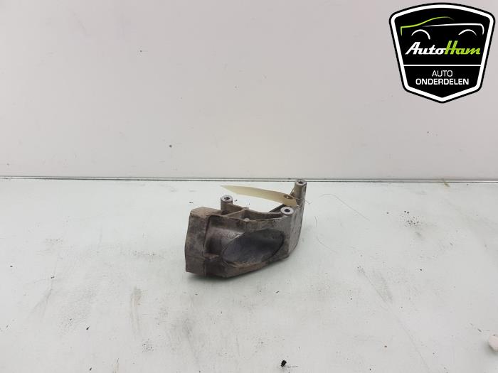 Used Engine mount Opel Zafira Tourer (P12) 1.6 CDTI 16V ecoFLEX 136 Price € 15,00 Margin scheme offered by AutoHam