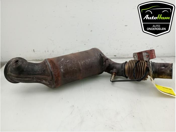Catalytic converter from a BMW 1 serie (F21) 114i 1.6 16V 2013
