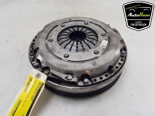 Used Dual mass flywheel Opel Astra K 1.4 Turbo 16V Price € 150,00 Margin scheme offered by AutoHam