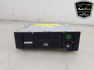 Used Multi-media control unit Opel Astra K 1.4 Turbo 16V Price € 75,00 Margin scheme offered by AutoHam