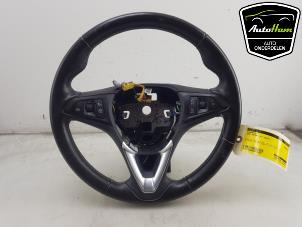 Usagé Volant Opel Astra K 1.4 Turbo 16V Prix sur demande proposé par AutoHam