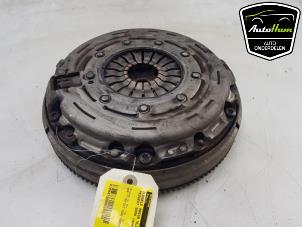 Used Dual mass flywheel Peugeot 5008 I (0A/0E) 1.6 HDiF 16V Price € 150,00 Margin scheme offered by AutoHam