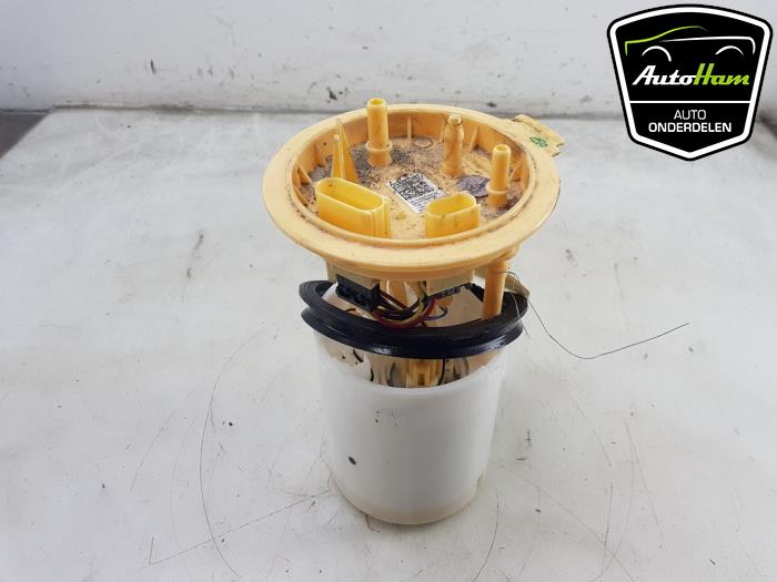 Bomba de alimentación de un Volkswagen Caddy Cargo V (SBA/SBH) 2.0 TDI 122 2021